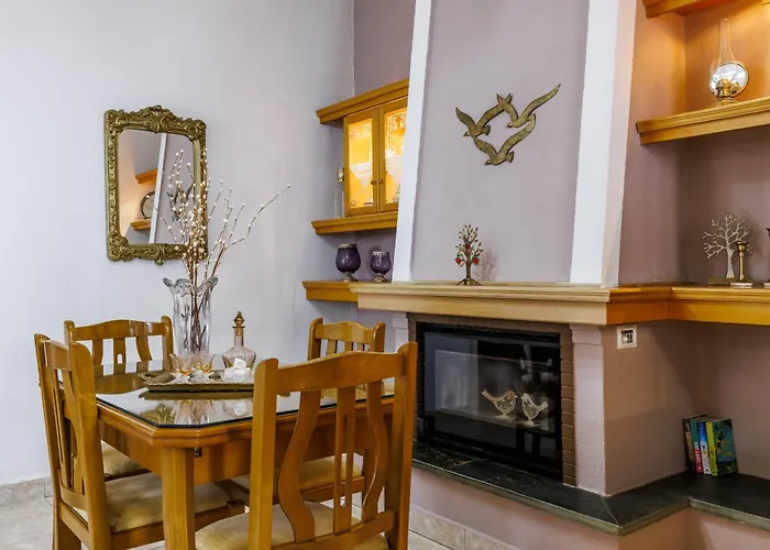 Spacious Family House With Sea View & Garden - Near Apartment