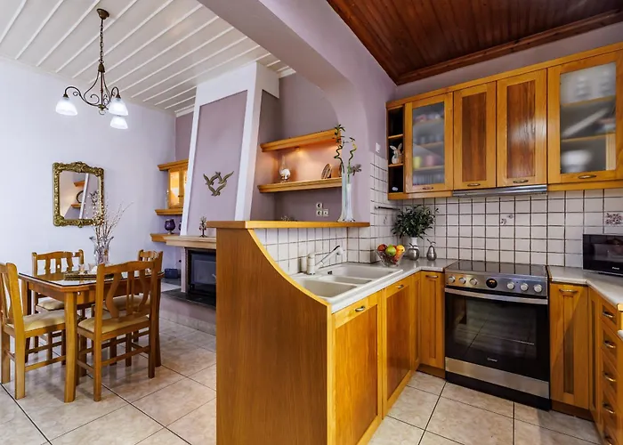 Apartment Spacious Family House With Sea View & Garden - Near *