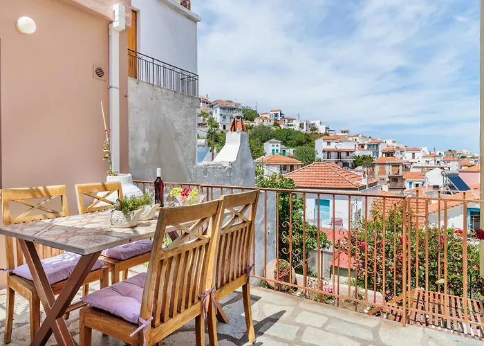 Skopelos Arbaroriza House With Sea View Апартаменты